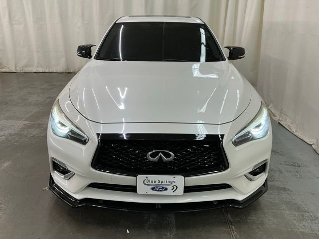 Used 2018 INFINITI Q50 Luxe w/ Essential Package (3.0T Luxe) AWD/4WD image 9
