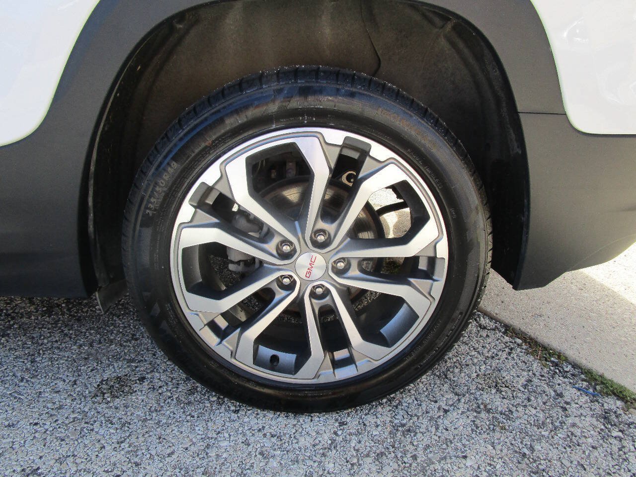 Used 2019 GMC Terrain SLT w/ Preferred Package FWD image 10