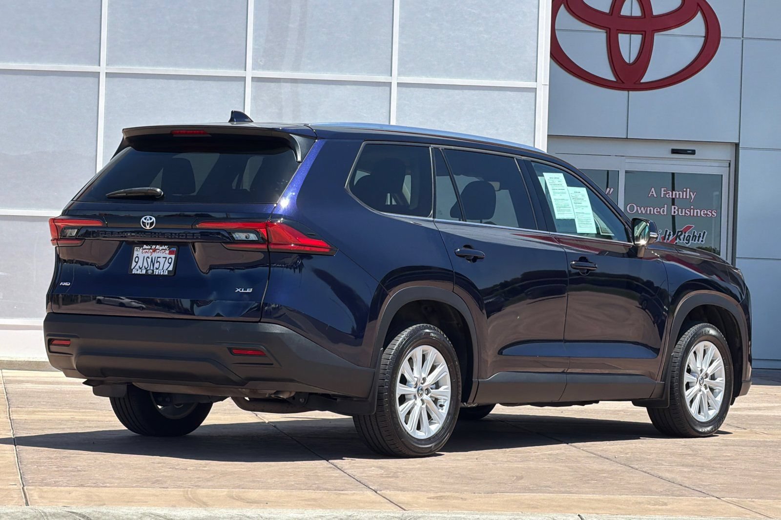 Certified 2024 Toyota Grand Highlander AWD image 4