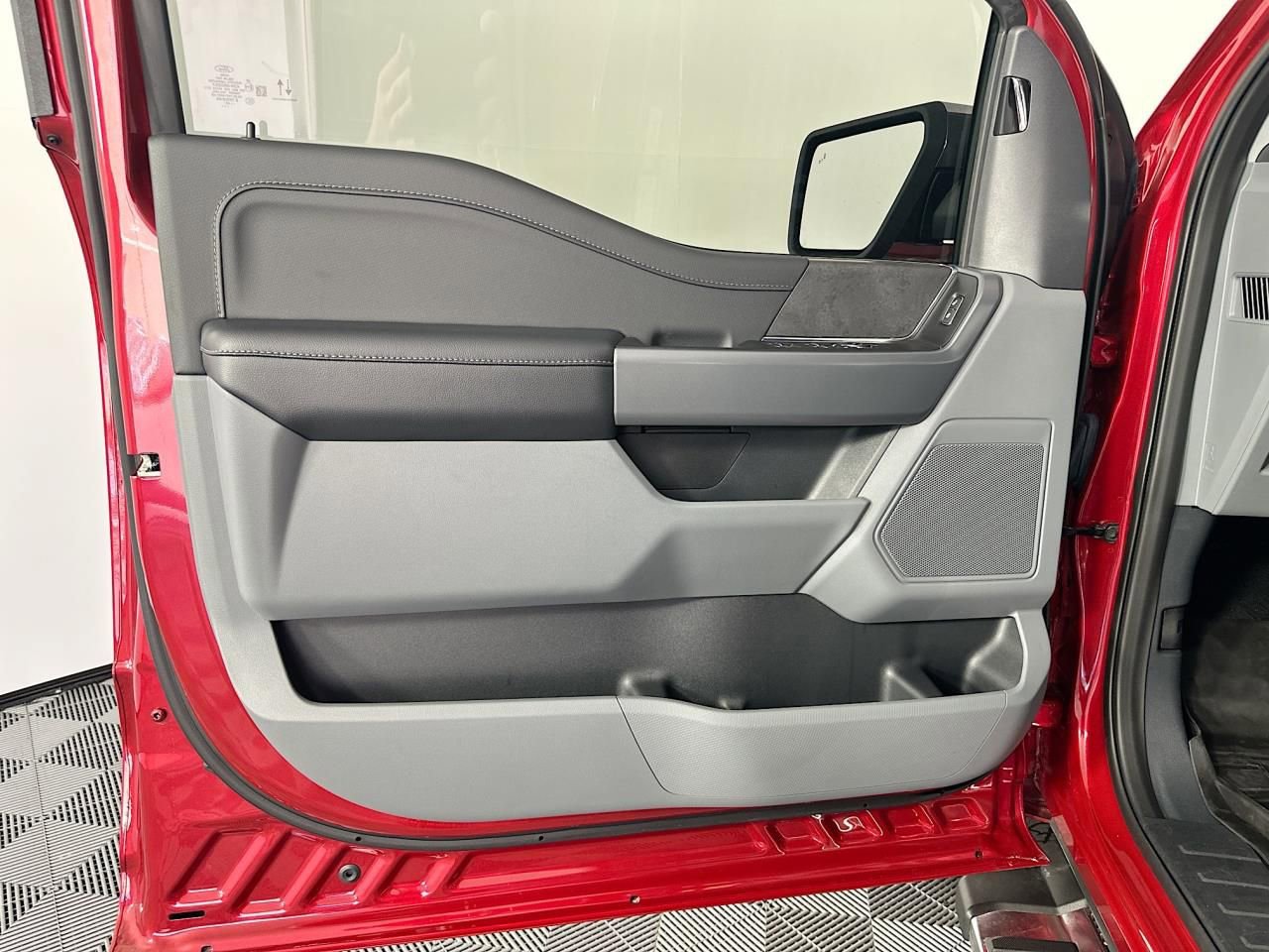 Used 2024 Ford F150 XLT w/ Equipment Group 302A MID image 26