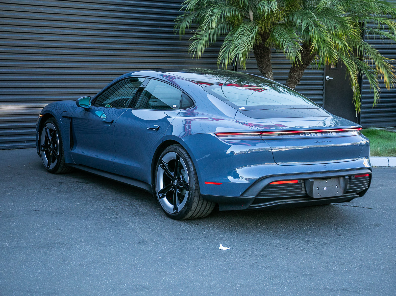 Certified 2026 Porsche Taycan AWD/4WD image 3