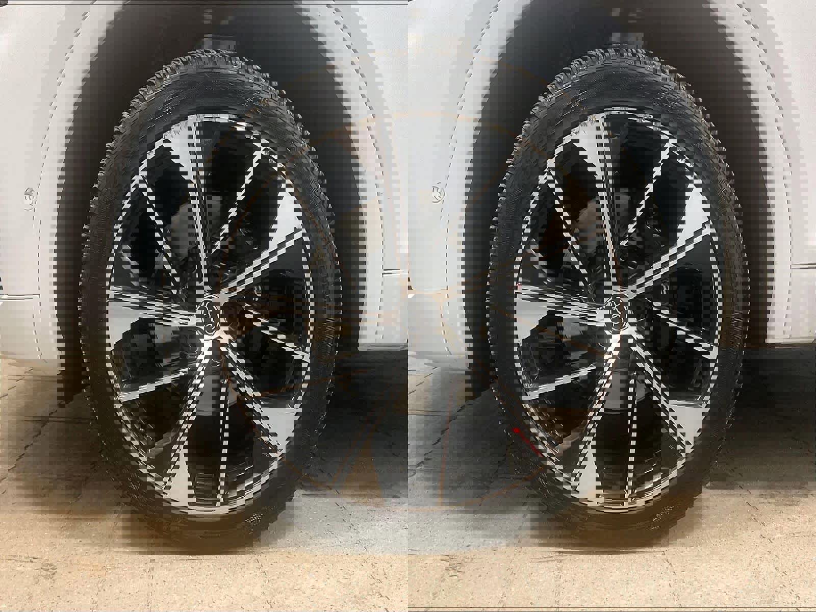 Used 2024 Audi SQ5 Prestige w/ Prestige Package image 7