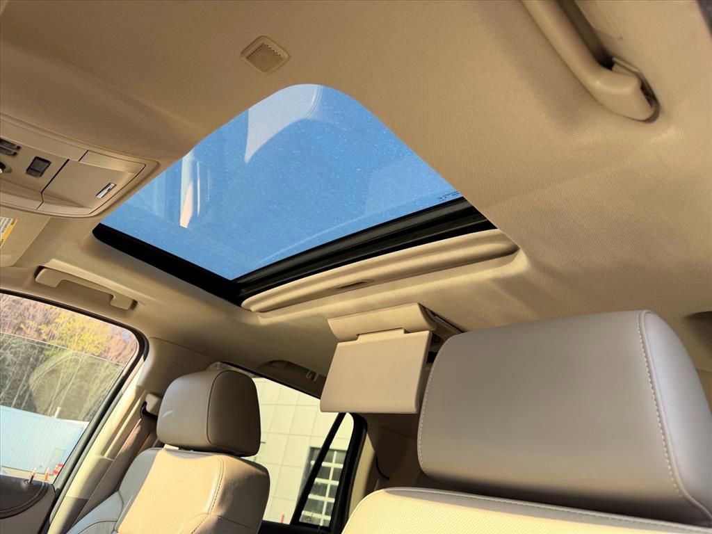 Used 2016 Chevrolet Tahoe LTZ image 16