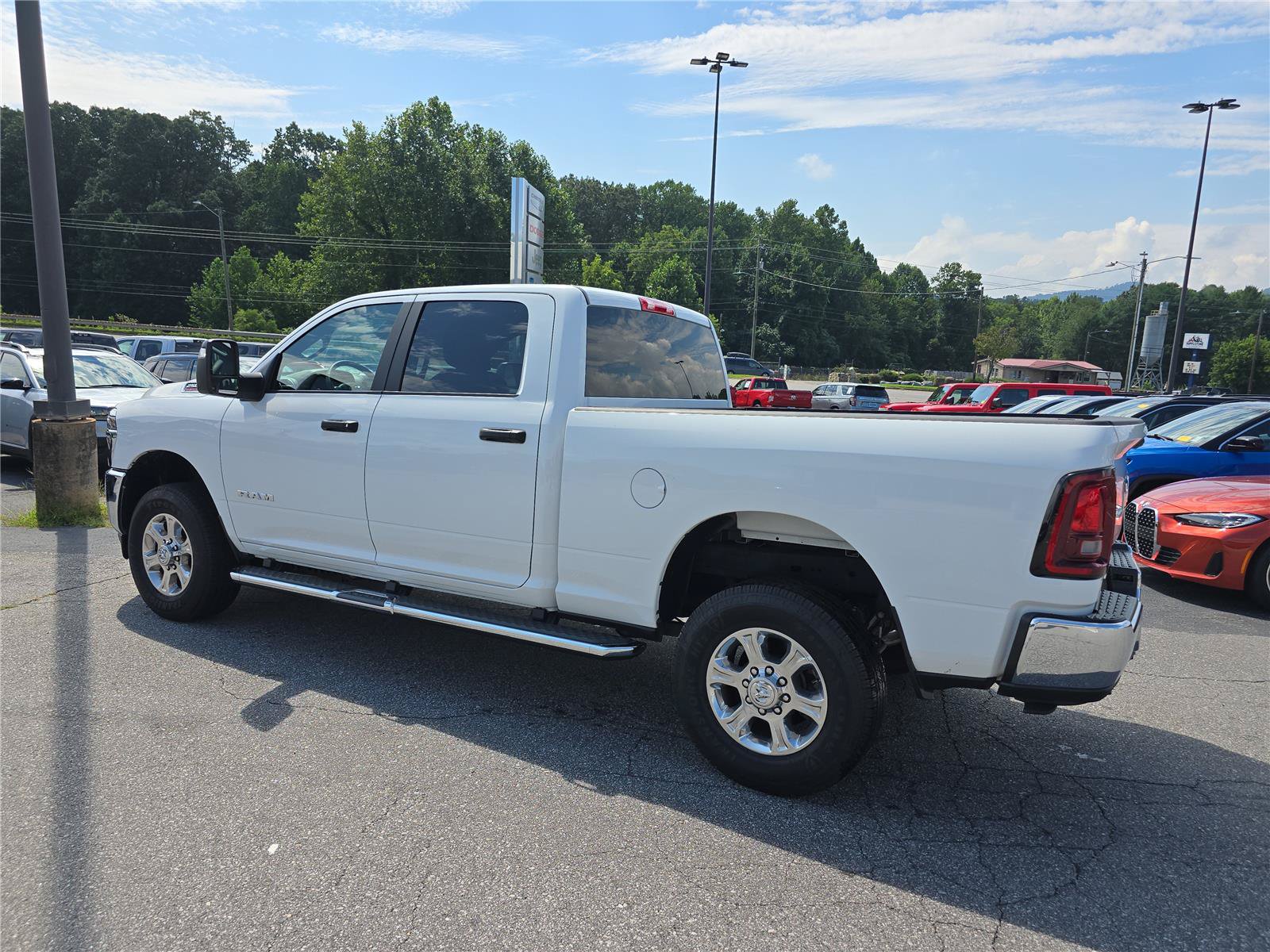 Used 2026 RAM 2500 Big Horn AWD/4WD image 5