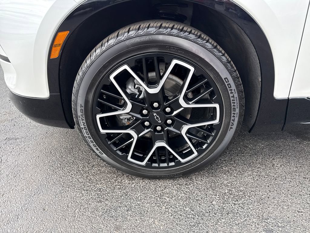 Used 2024 Chevrolet Blazer RS w/ Driver Confidence II Package image 32