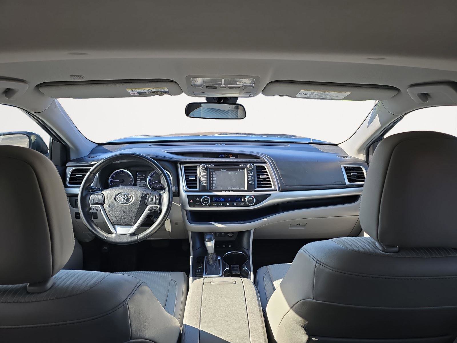 Used 2019 Toyota Highlander Plus image 14