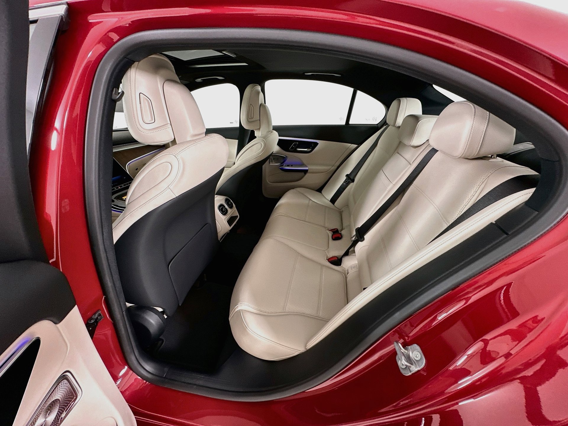 New 2027 Mercedes-Benz C 300 4MATIC Sedan image 27