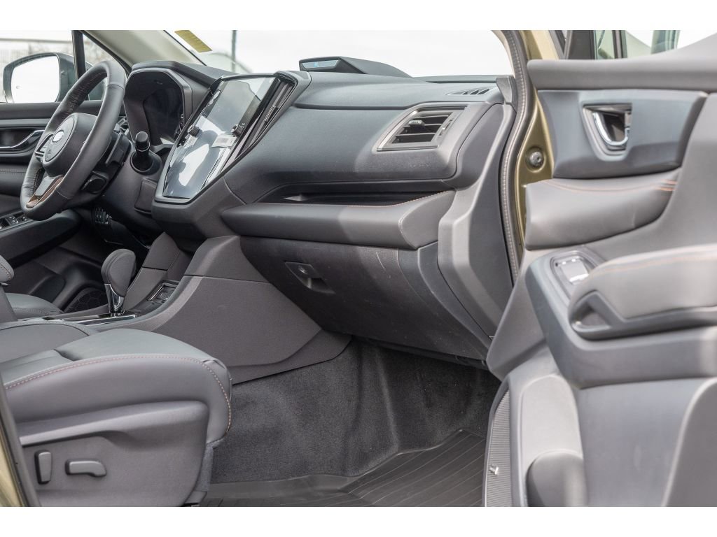 New 2026 Subaru Ascent Limited Bronze image 10