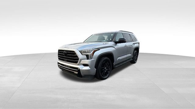 Used 2025 Toyota Sequoia Limited w/ Tow Technology Package image 3