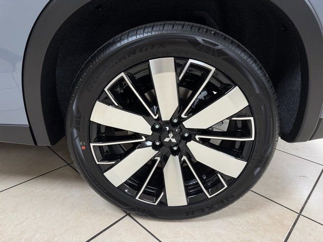 New 2026 Mitsubishi Outlander SE FWD image 26