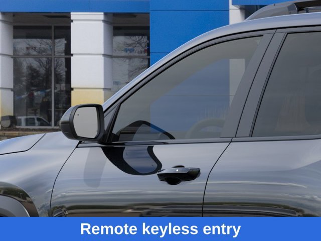 New 2027 Chevrolet Equinox RS w/ LPO, Floor Liner Package FWD image 13