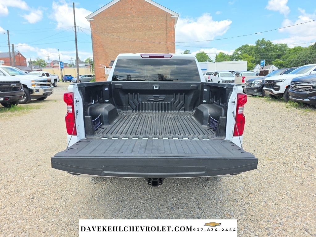 Used 2023 Chevrolet Silverado 1500 LT AWD/4WD image 28