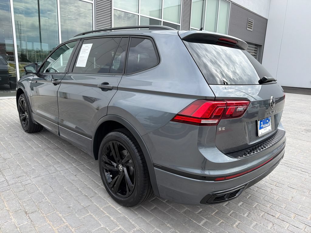 Certified 2024 Volkswagen Tiguan SE R-Line AWD/4WD image 5