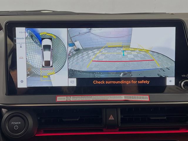 New 2026 Toyota Prius Plug-In Hybrid FWD image 25