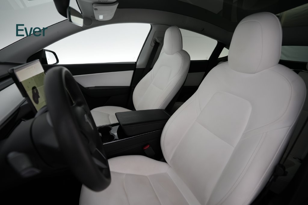 Used 2020 Tesla Model Y Performance AWD/4WD image 4