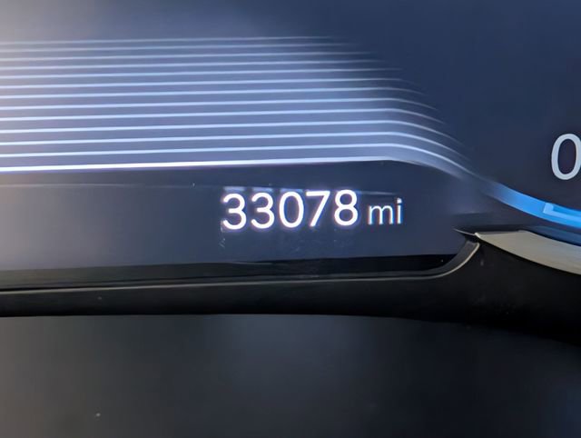 Used 2024 Genesis GV80 2.5T image 19