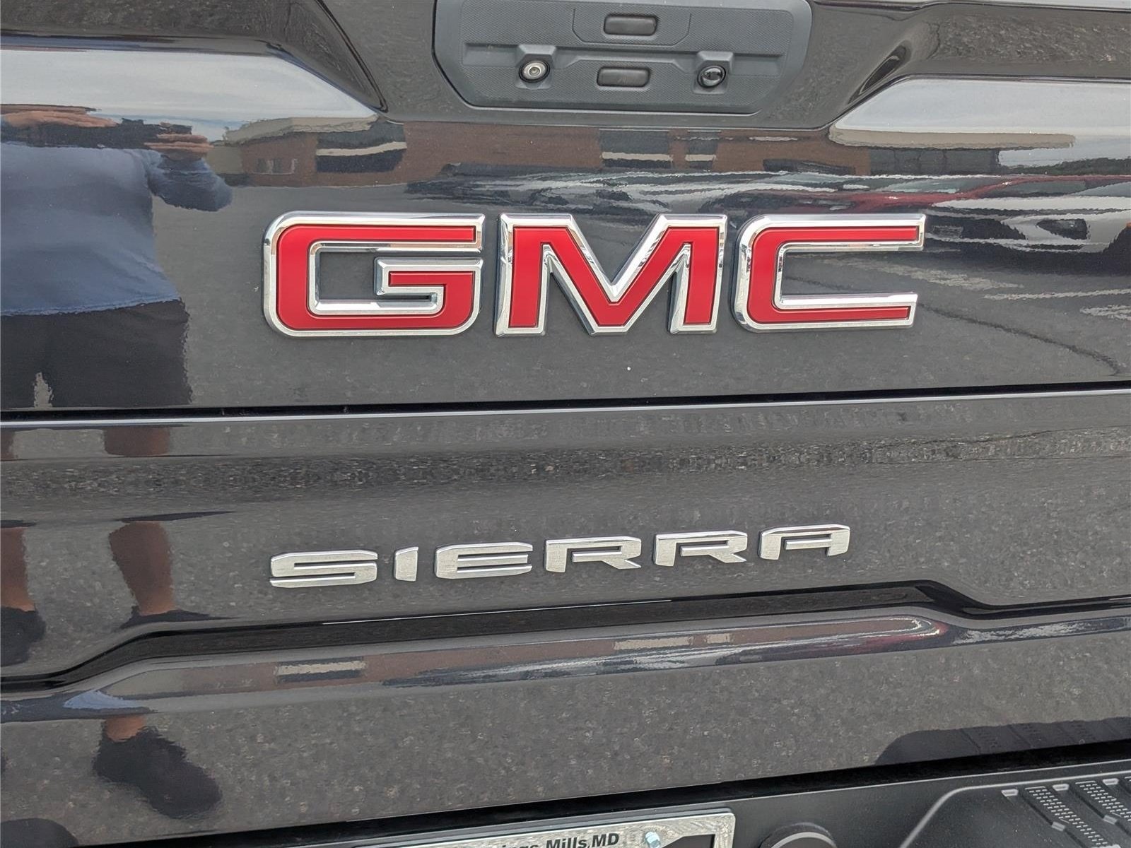 Used 2020 GMC Sierra 1500 AT4 w/ AT4 Premium Package AWD/4WD image 9