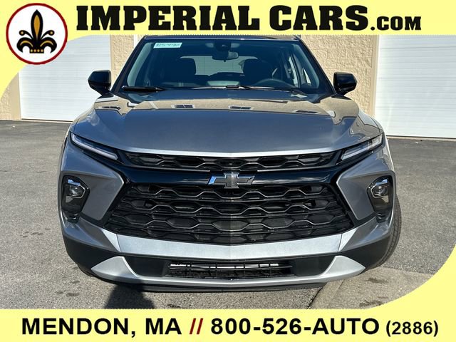 New 2025 Chevrolet Blazer LT w/ Midnight/Sport Edition image 4