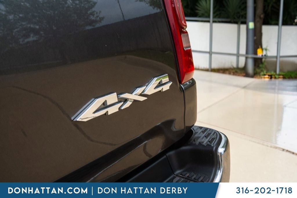 Used 2019 RAM 1500 Laramie AWD/4WD image 38