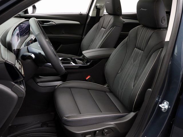 New 2026 Buick Envision Avenir image 9