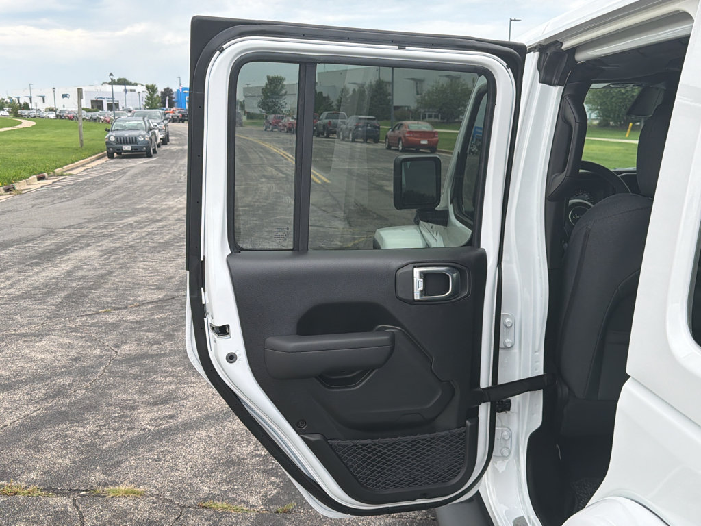 New 2026 Jeep Wrangler Unlimited Sport AWD/4WD image 31