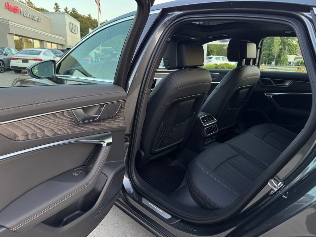 Used 2025 Audi A6 Premium Plus image 26