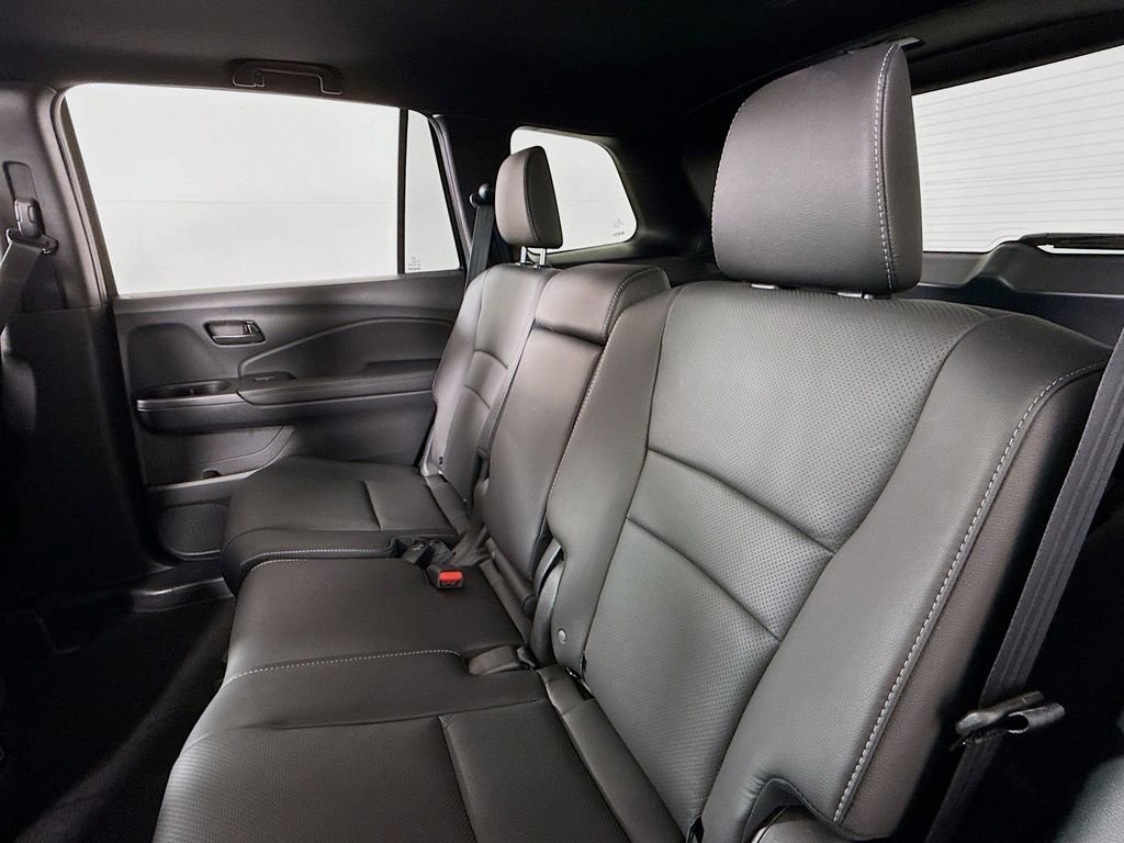 Certified 2023 Honda Passport EX-L image 34