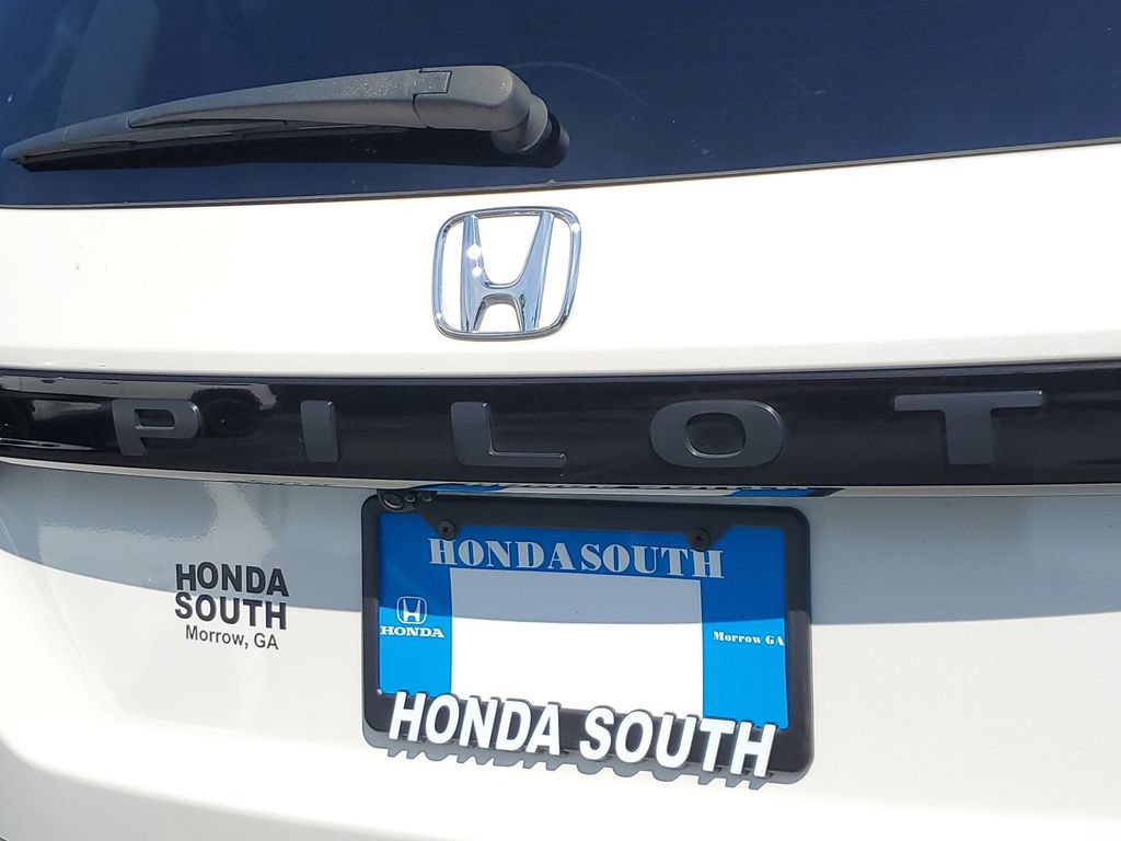 Certified 2025 Honda Pilot EX-L image 8