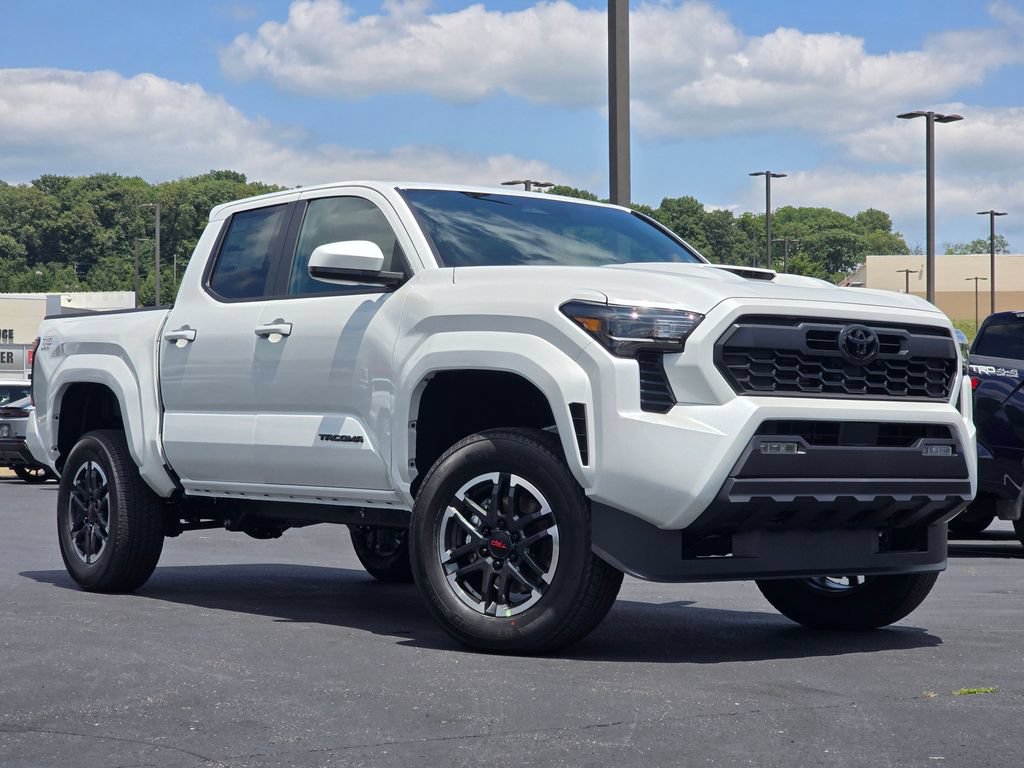 New 2026 Toyota Tacoma TRD Sport AWD/4WD image 2