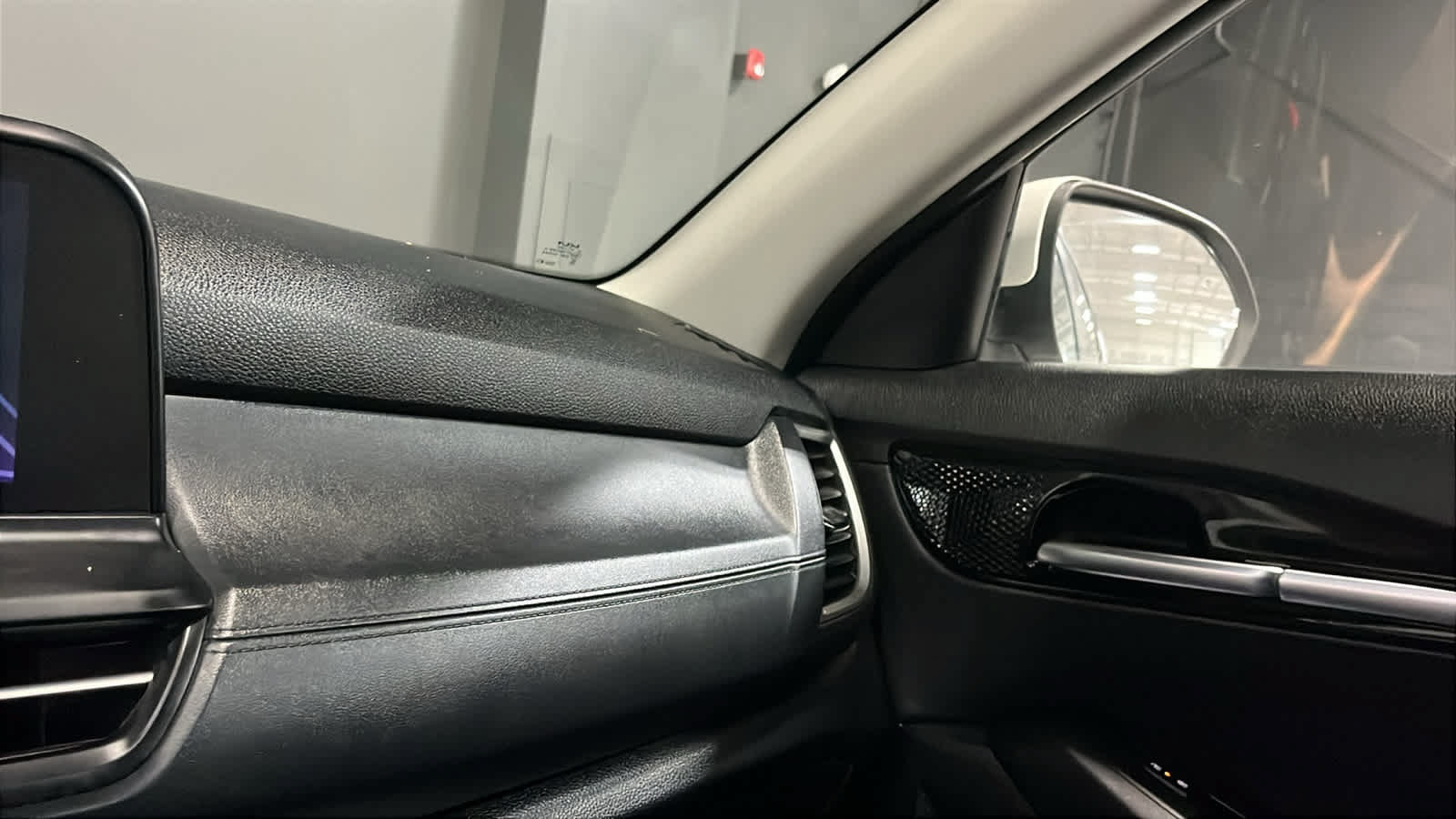 Used 2024 Kia Seltos EX FWD image 18