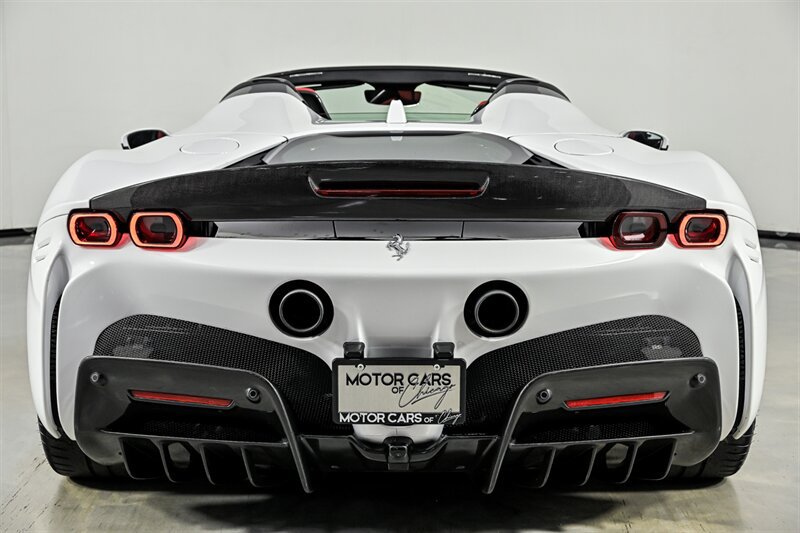Used 2023 Ferrari SF90 Spider AWD/4WD image 8