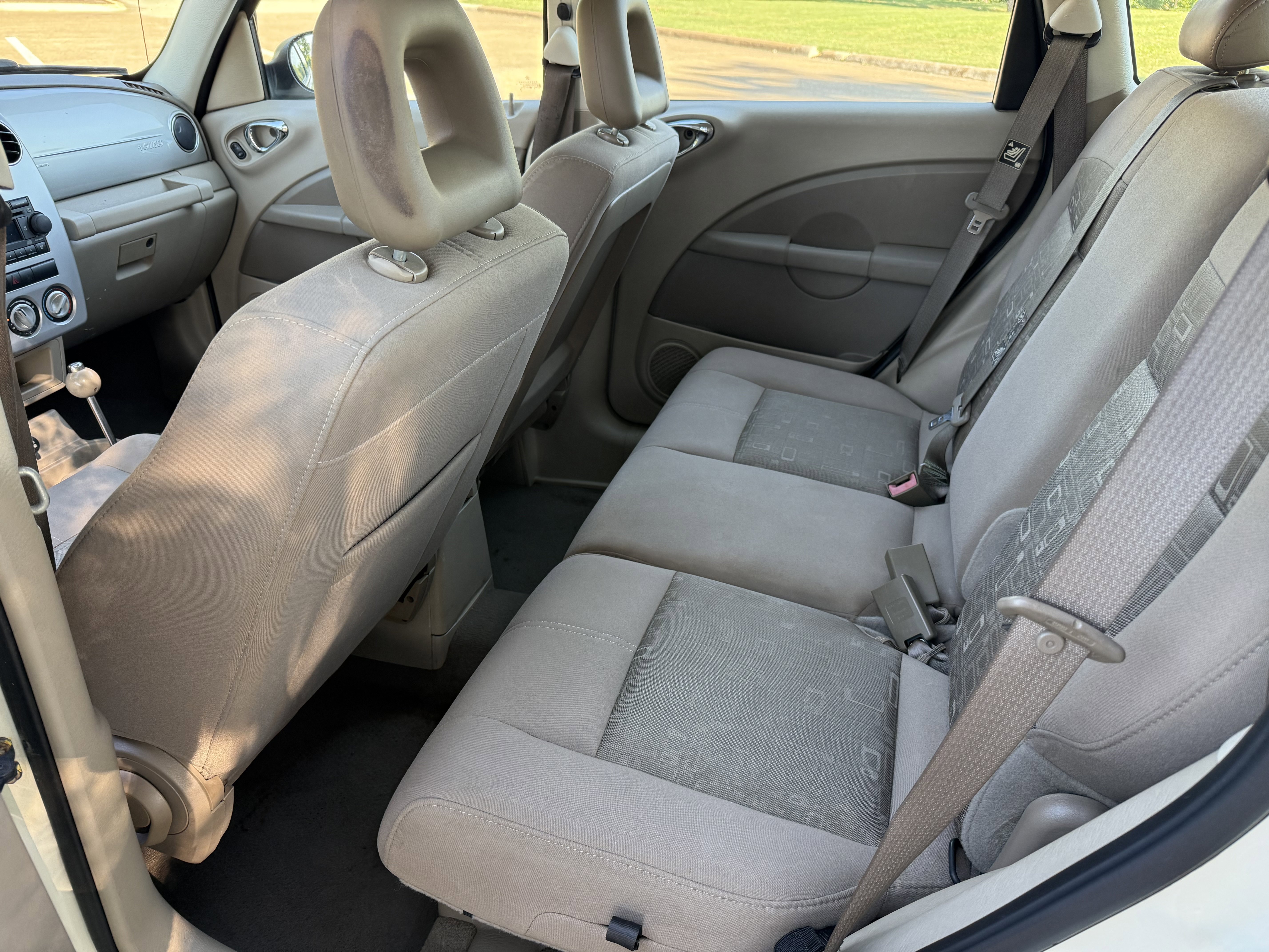 Used 2006 Chrysler PT Cruiser Touring FWD image 10