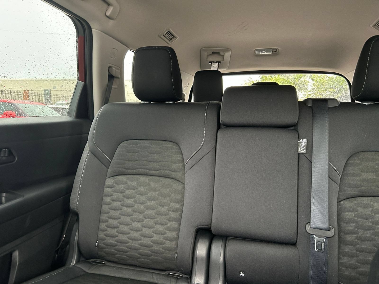 Used 2026 Nissan Pathfinder SV FWD image 53
