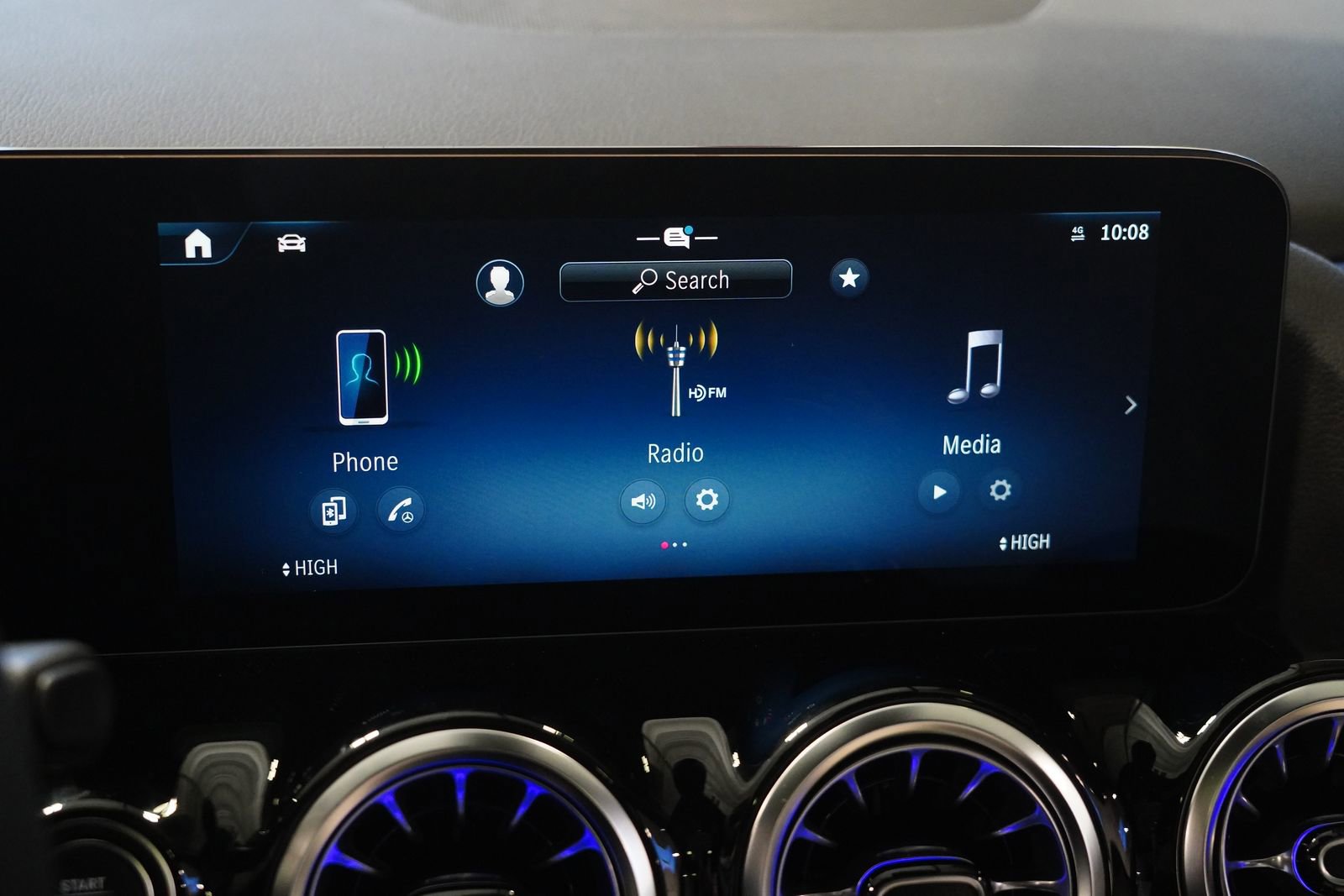 New 2026 Mercedes-Benz GLA 250 4MATIC image 24