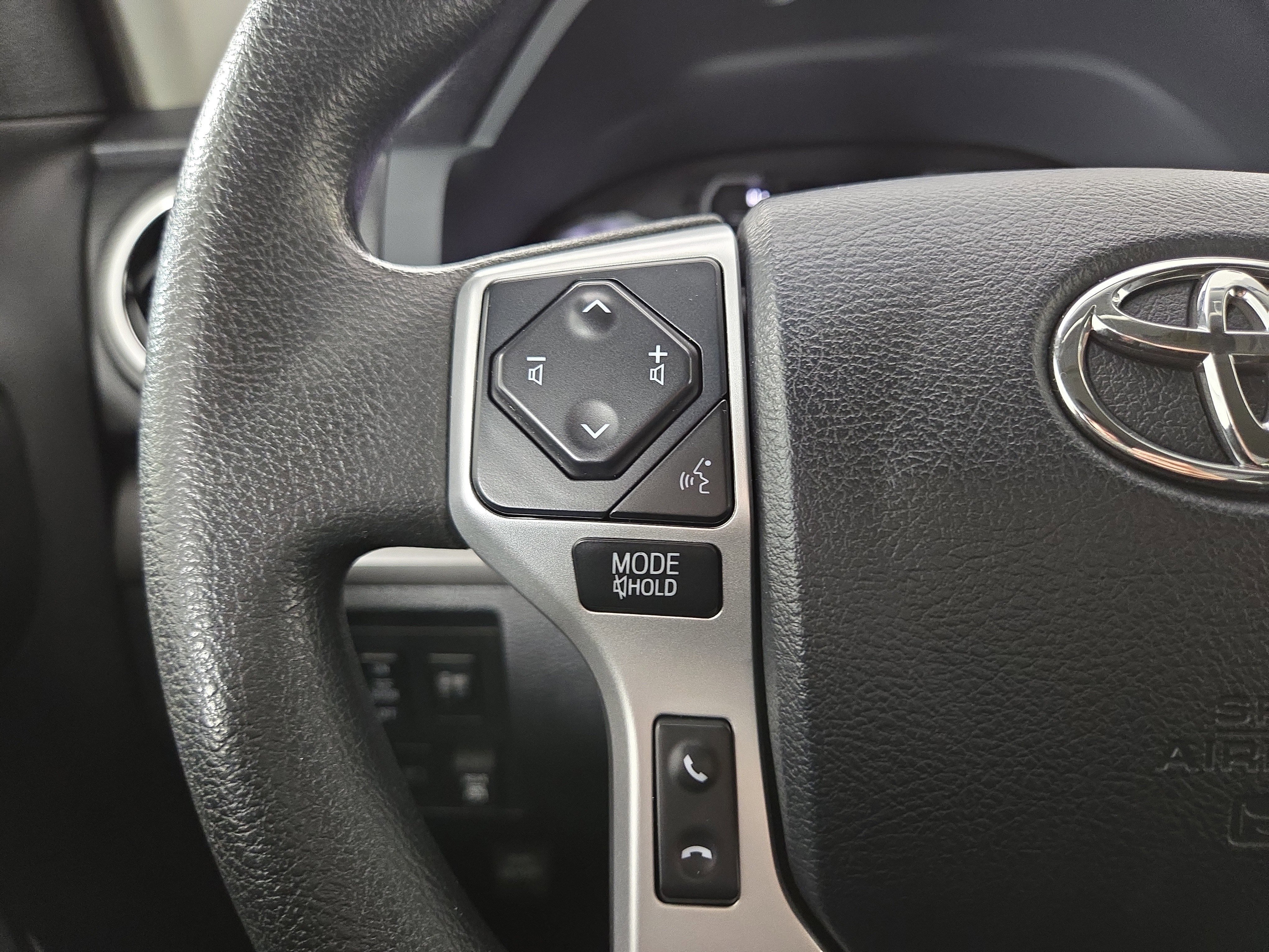 Used 2020 Toyota Tundra SR5 image 15