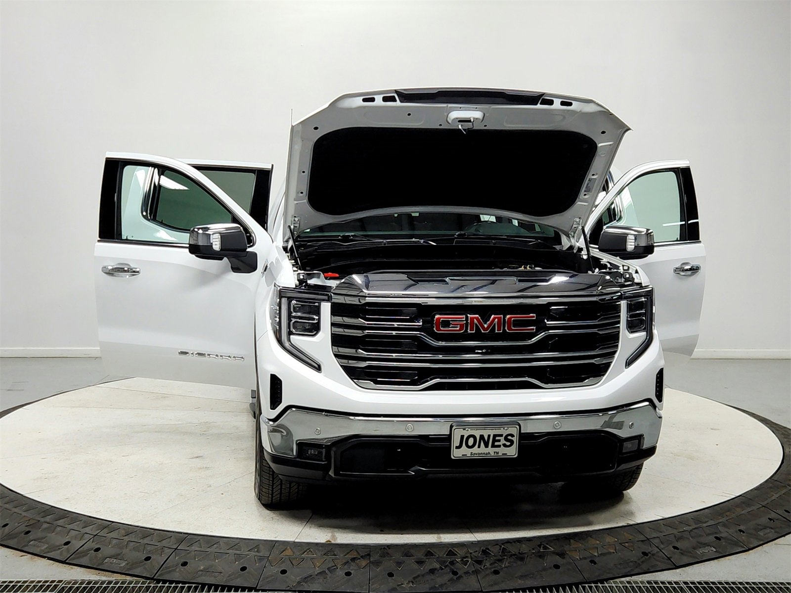 Used 2022 GMC Sierra 1500 SLT w/ SLT Premium Plus Package image 10
