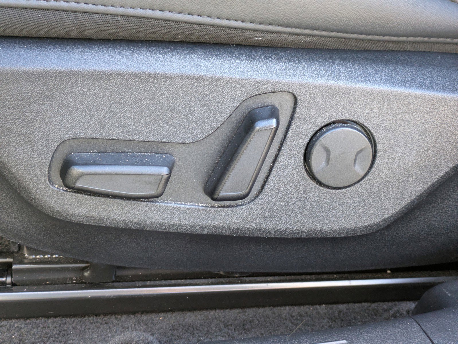 Certified 2022 Kia EV6 Wind w/ Wind Technology Package image 17