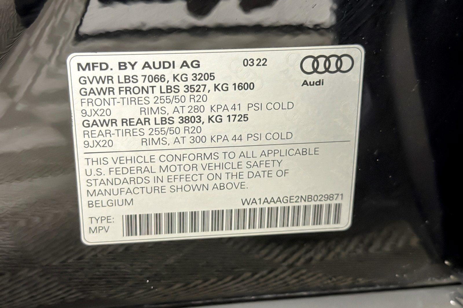 Used 2022 Audi e-tron Premium AWD/4WD image 27