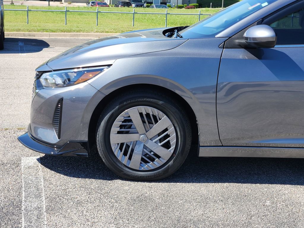 Used 2024 Nissan Sentra SV image 6