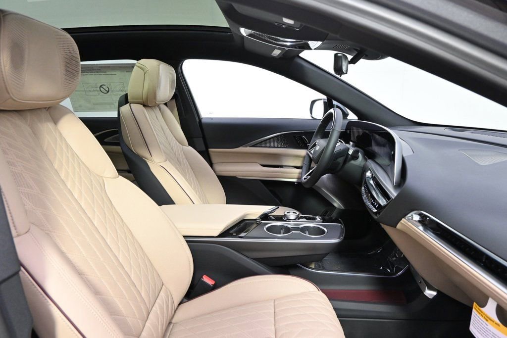 New 2025 Cadillac Lyriq Sport w/ Nappa Leather Package AWD/4WD image 15