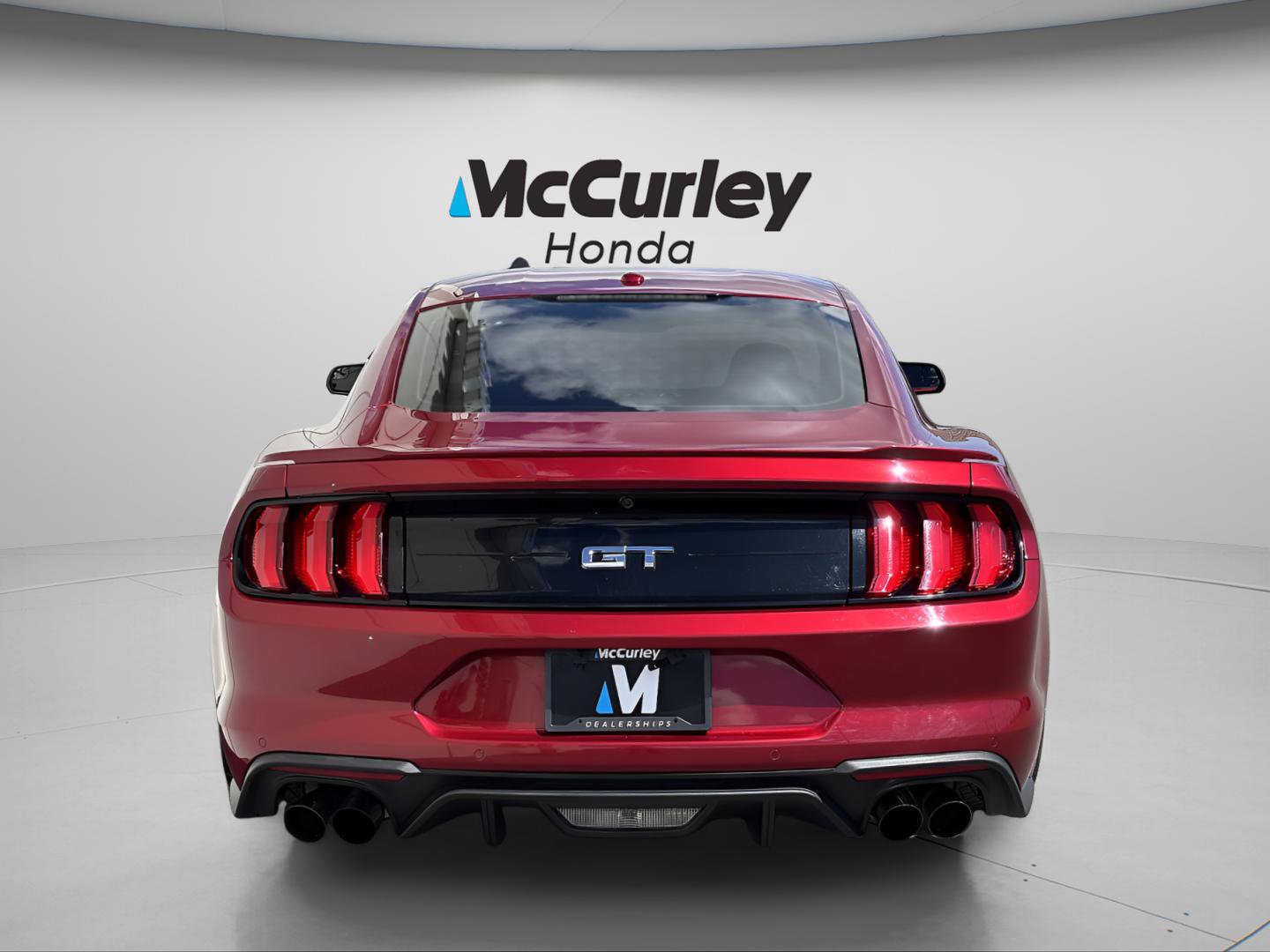 Used 2019 Ford Mustang GT RWD image 4