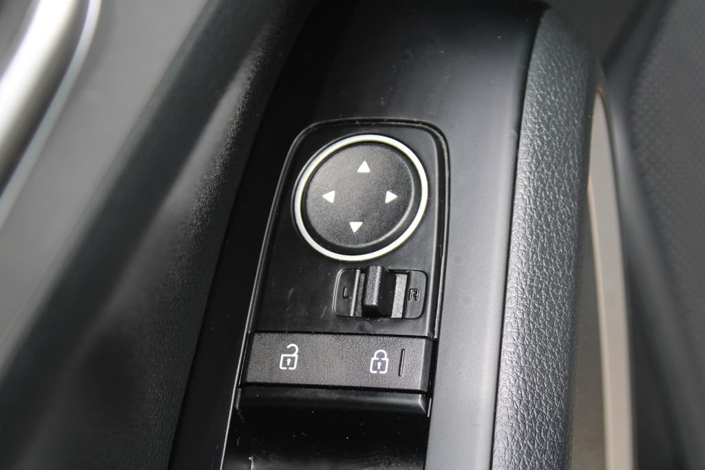Certified 2025 Kia Soul LX FWD image 20