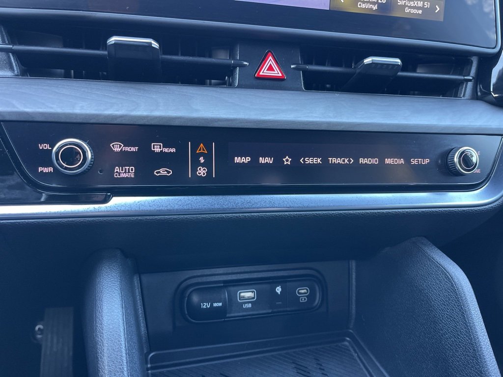 Used 2025 Kia Sportage X-Line image 12