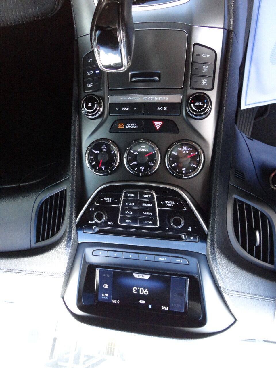 Used 2016 Hyundai Genesis 3.8 RWD image 30