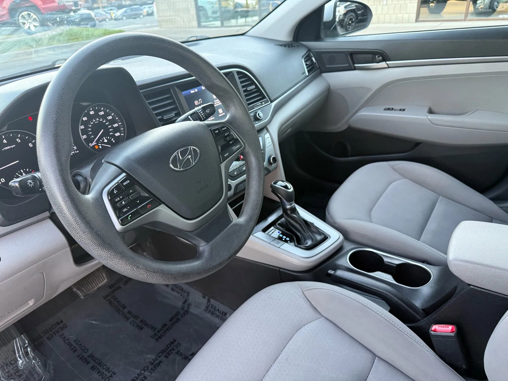 Used 2018 Hyundai Elantra SE w/ SE Connectivity Package 04 image 13
