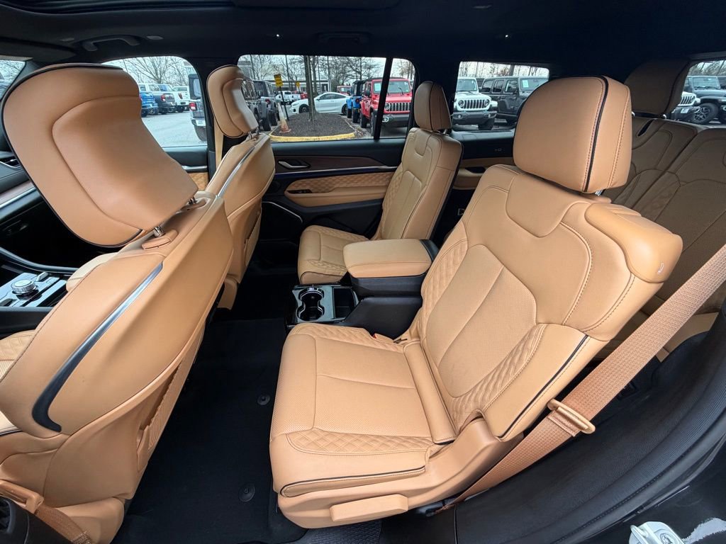 Certified 2024 Jeep Grand Cherokee L Summit image 18