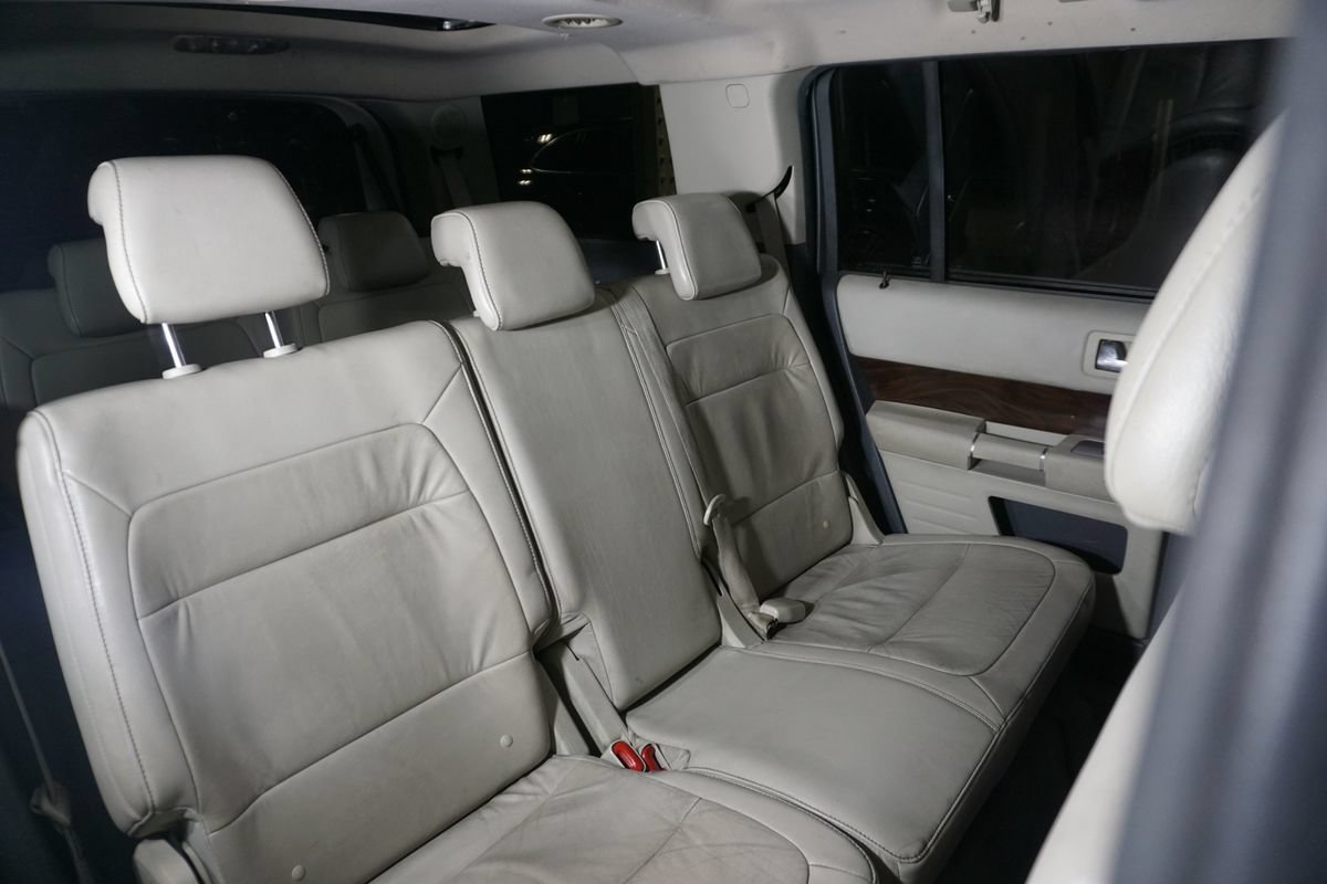 Used 2009 Ford Flex SEL AWD/4WD image 21