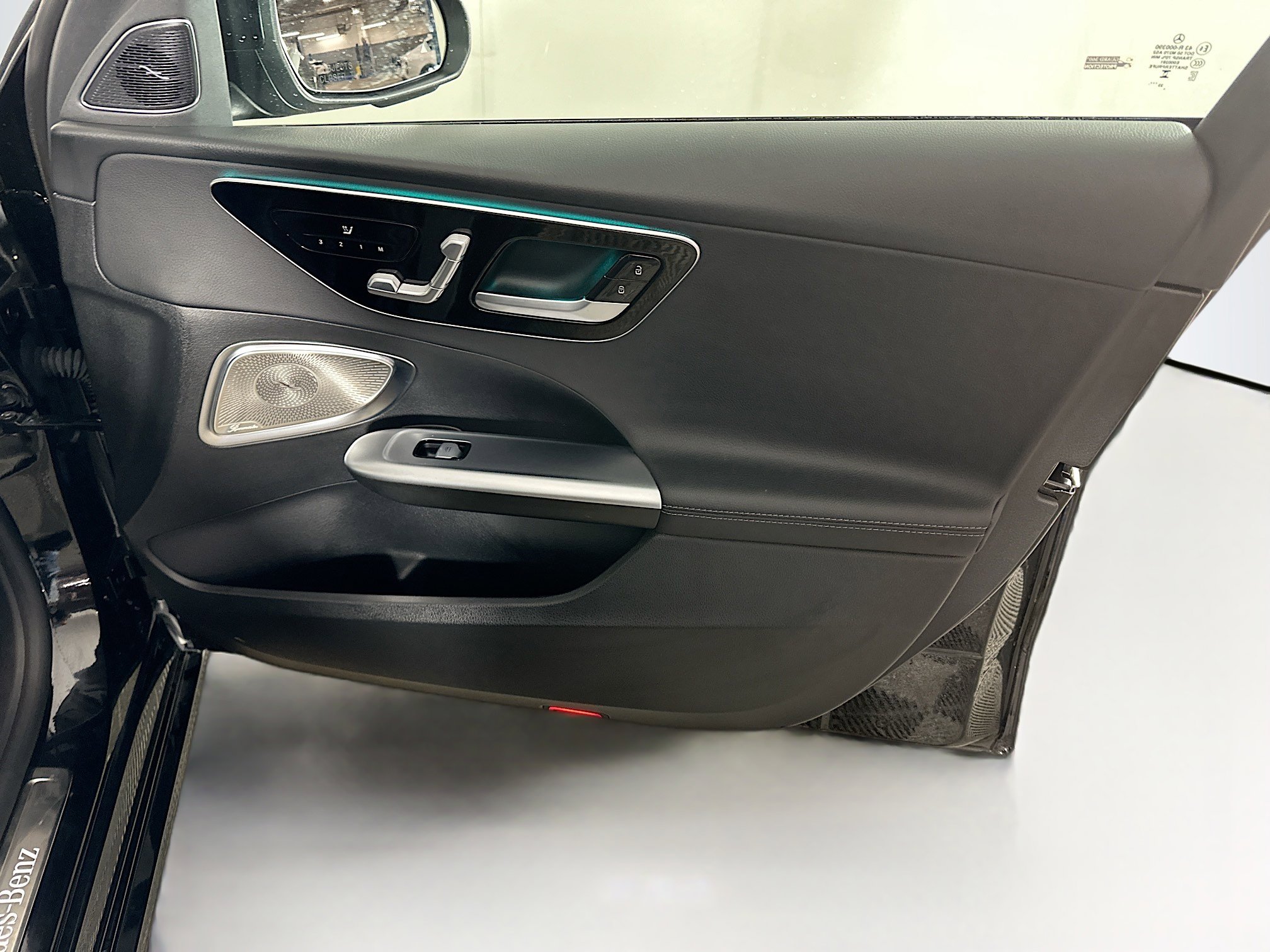 Used 2024 Mercedes-Benz C 300 4MATIC Sedan image 34