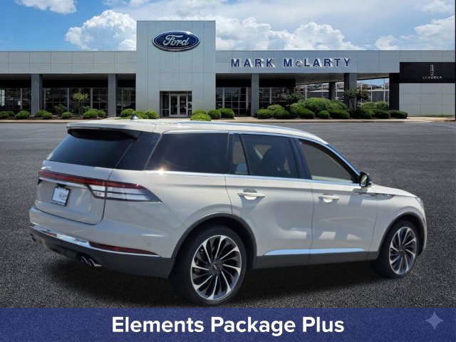 Certified 2022 Lincoln Aviator Reserve w/ Equipment Group 201A AWD/4WD image 6