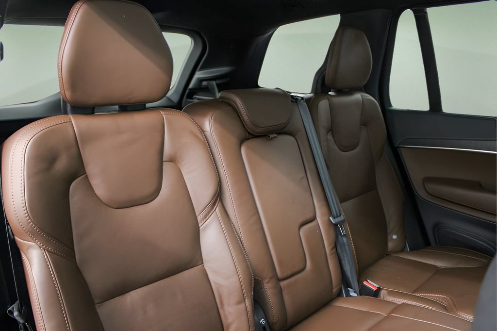 Used 2024 Volvo XC90 B6 Ultimate w/ Protection Package Premier AWD/4WD image 22